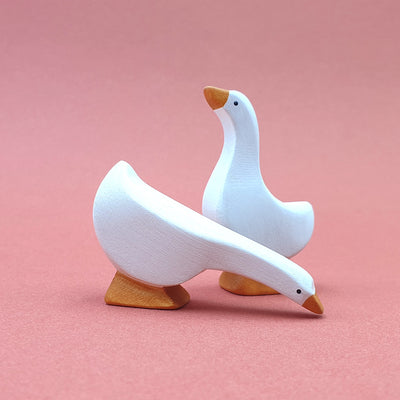 Brin d'Ours Wooden Standing Goose