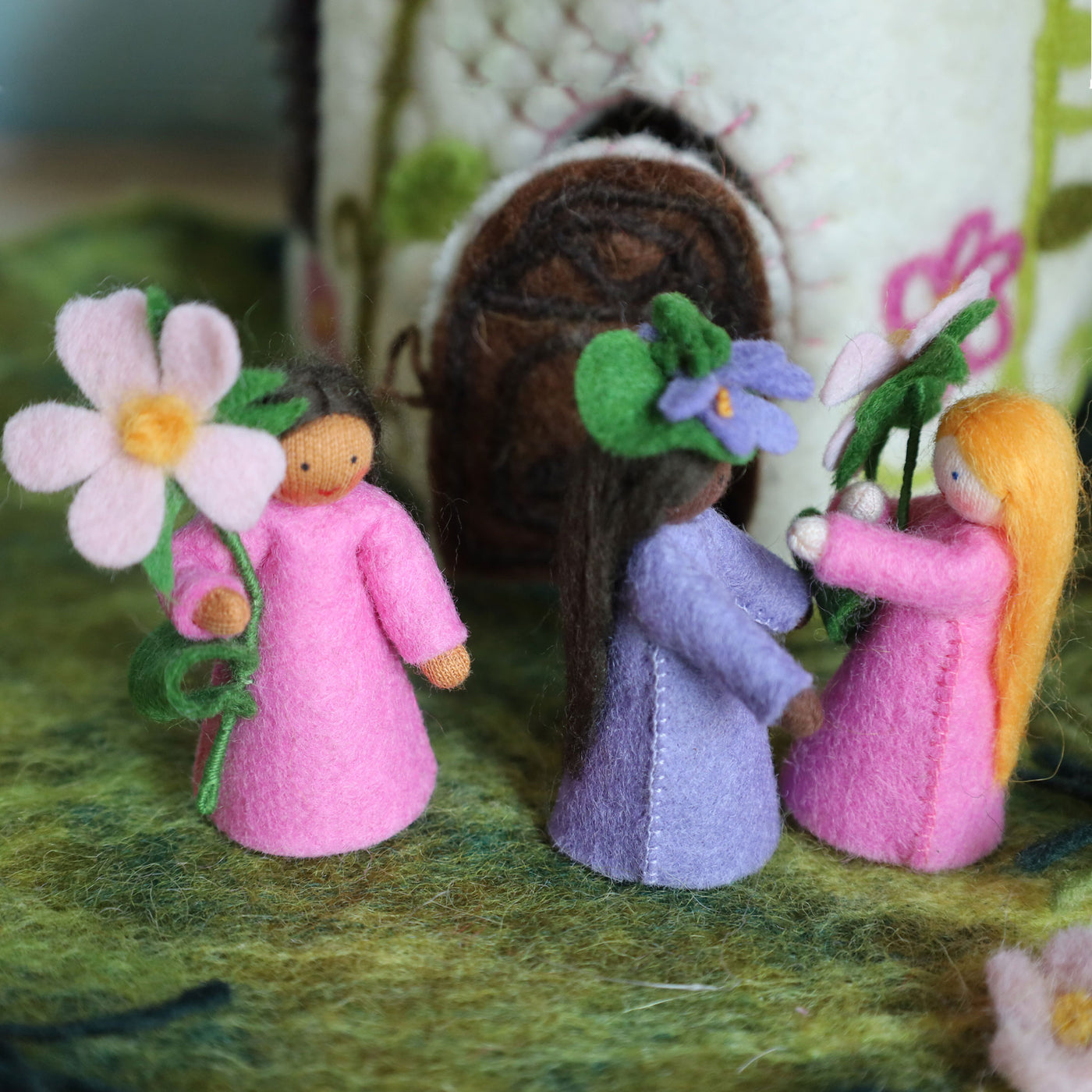 Pink Flower Fairy House and Mat