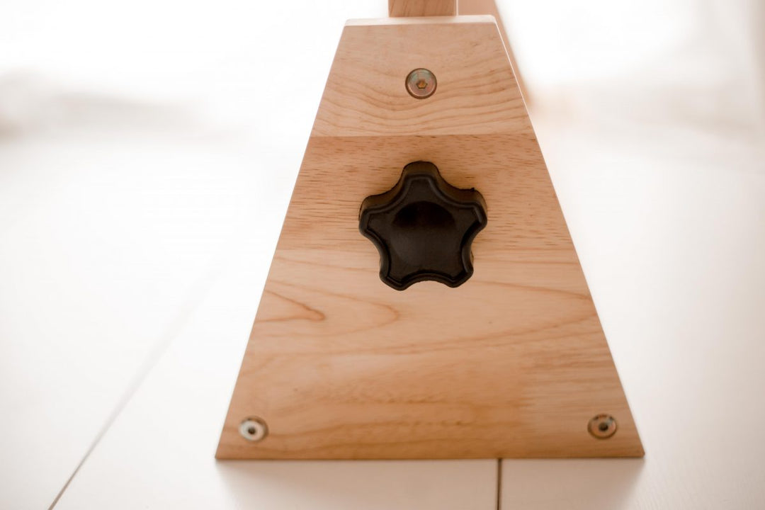 Final Sale Item: Q Toys 4 in 1 Table Easel "Seconds" (Limited Stock)