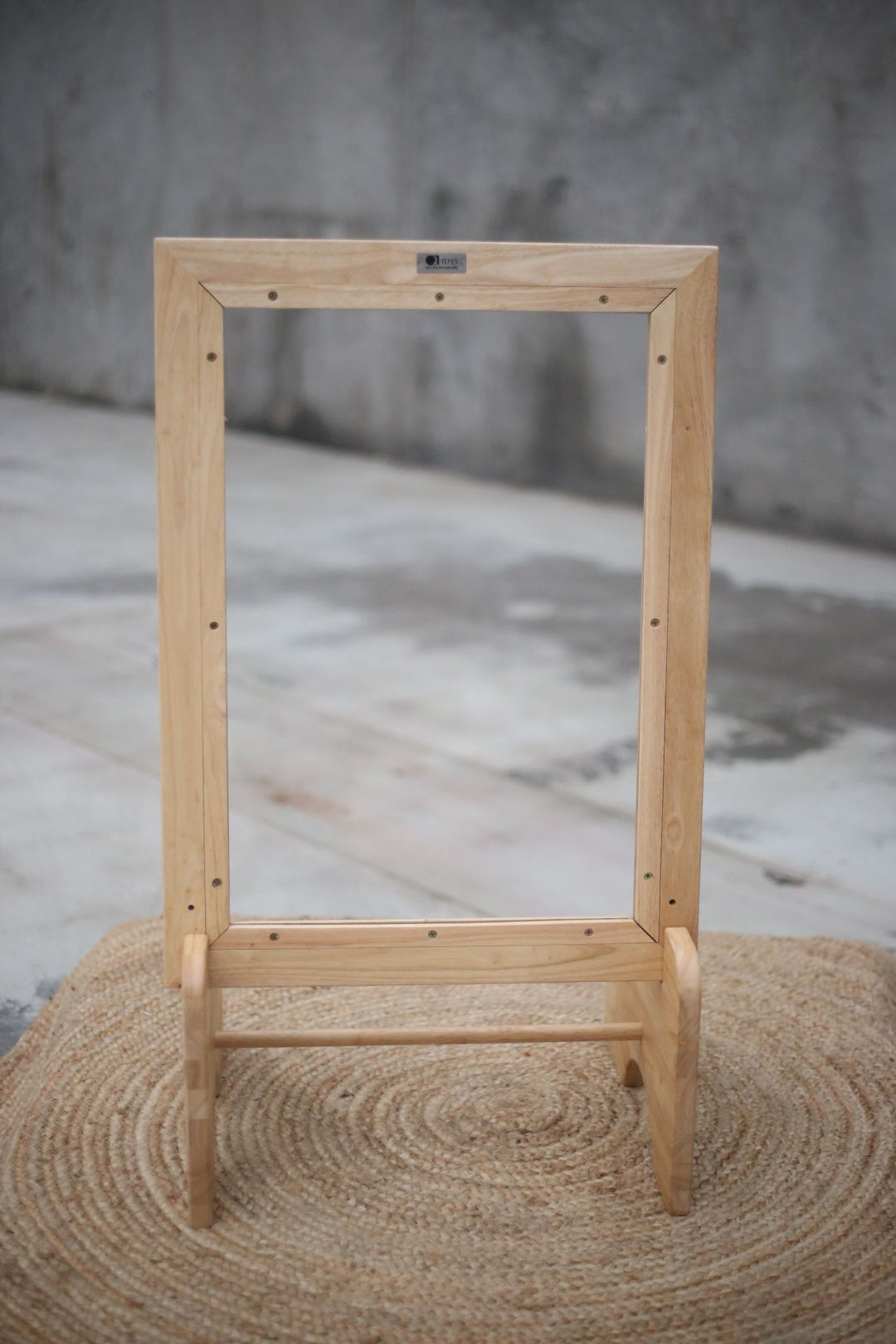 Q Toys Toddler Wooden Perspex Easel Seconds
