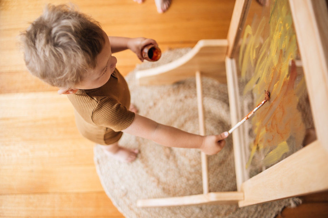 Q Toys Toddler Wooden Perspex Easel Seconds