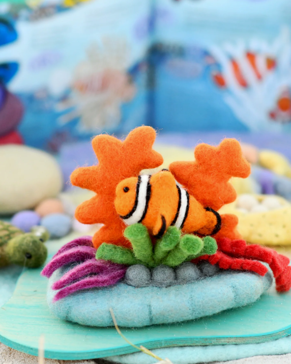 Felt Coral Reef with Clownfish Set